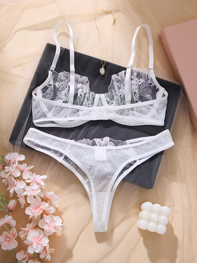 Set blanco bordado
